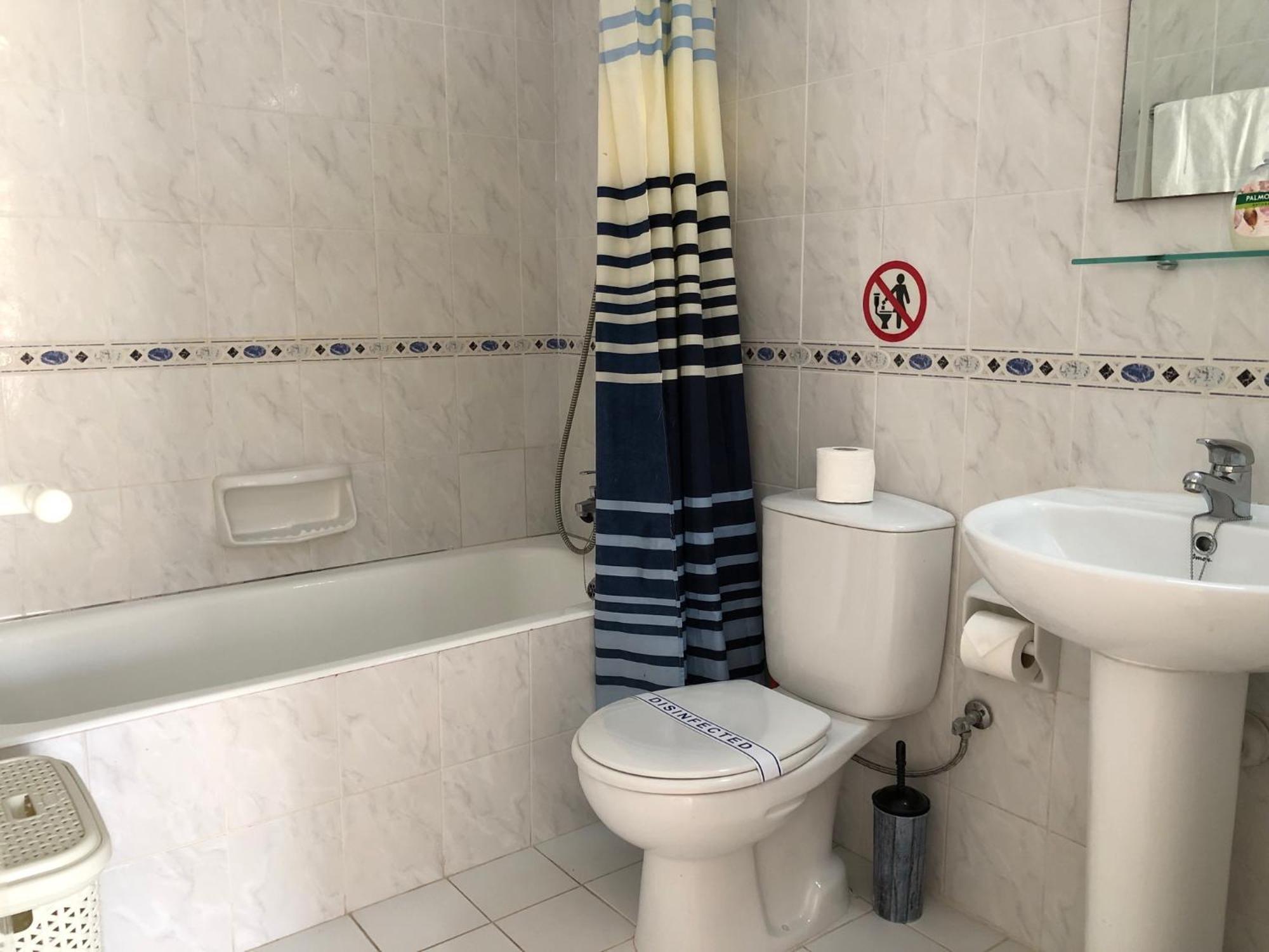 Stylish 1 Bedroom Apartment In Limnaria Gardens Paphos Kültér fotó
